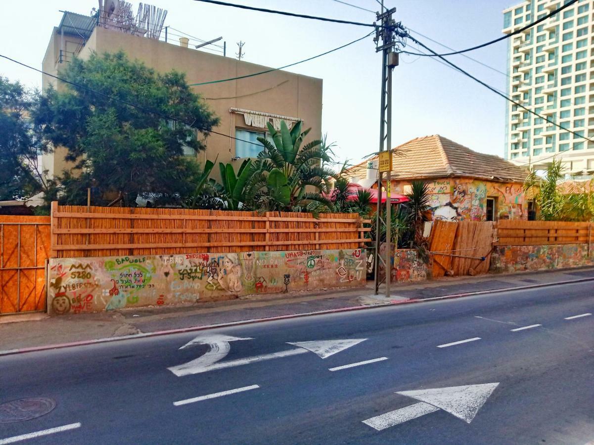 Sapir Hostel (Adults Only) Tel Aviv Exterior photo